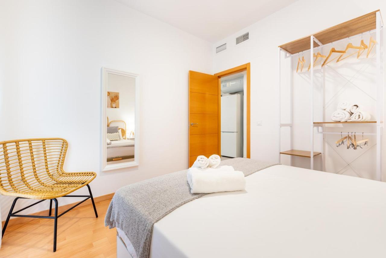 Wintowinrentals Superb New-Look Apartment Malaga Exterior photo
